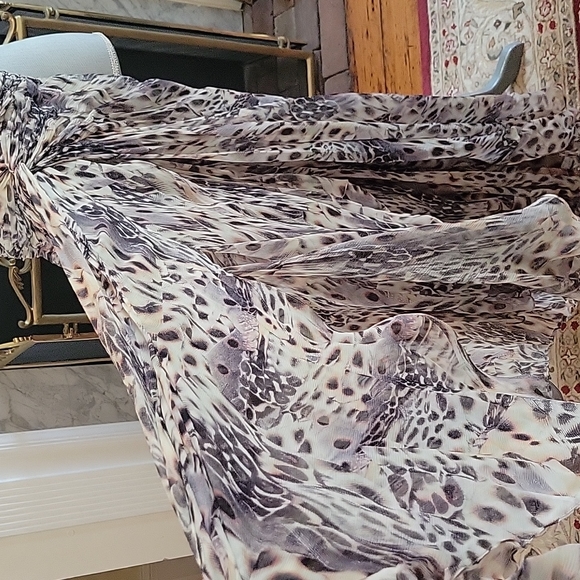 Carlos Miele Gown - Picture 6 of 12